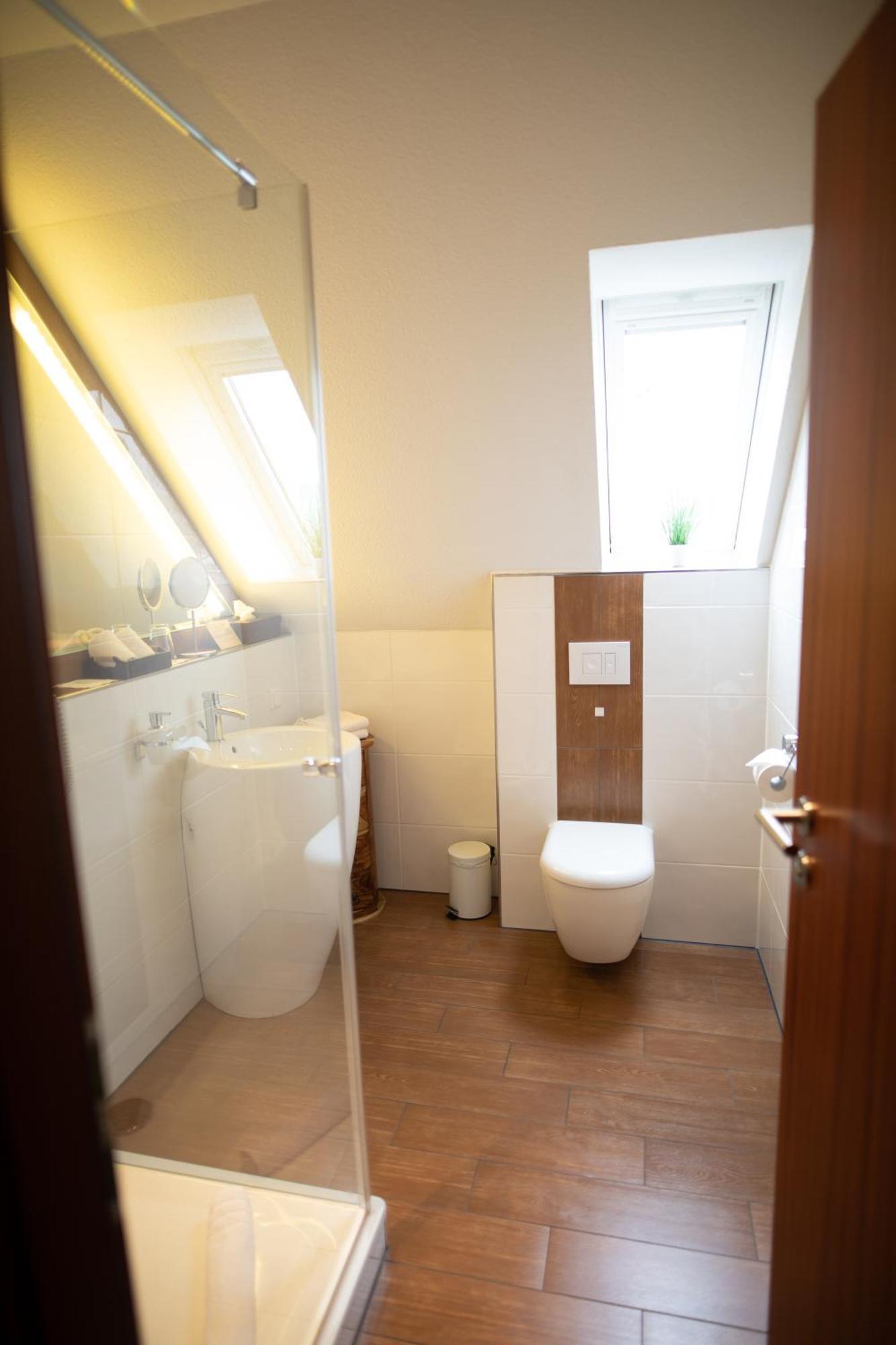 Vier Jahreszeiten Rooms Husum  Kültér fotó